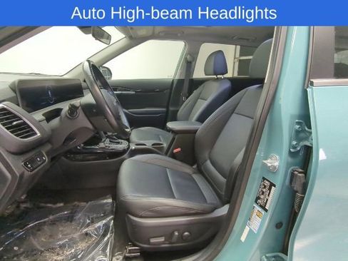 Used 2024 Kia Seltos EX image 12