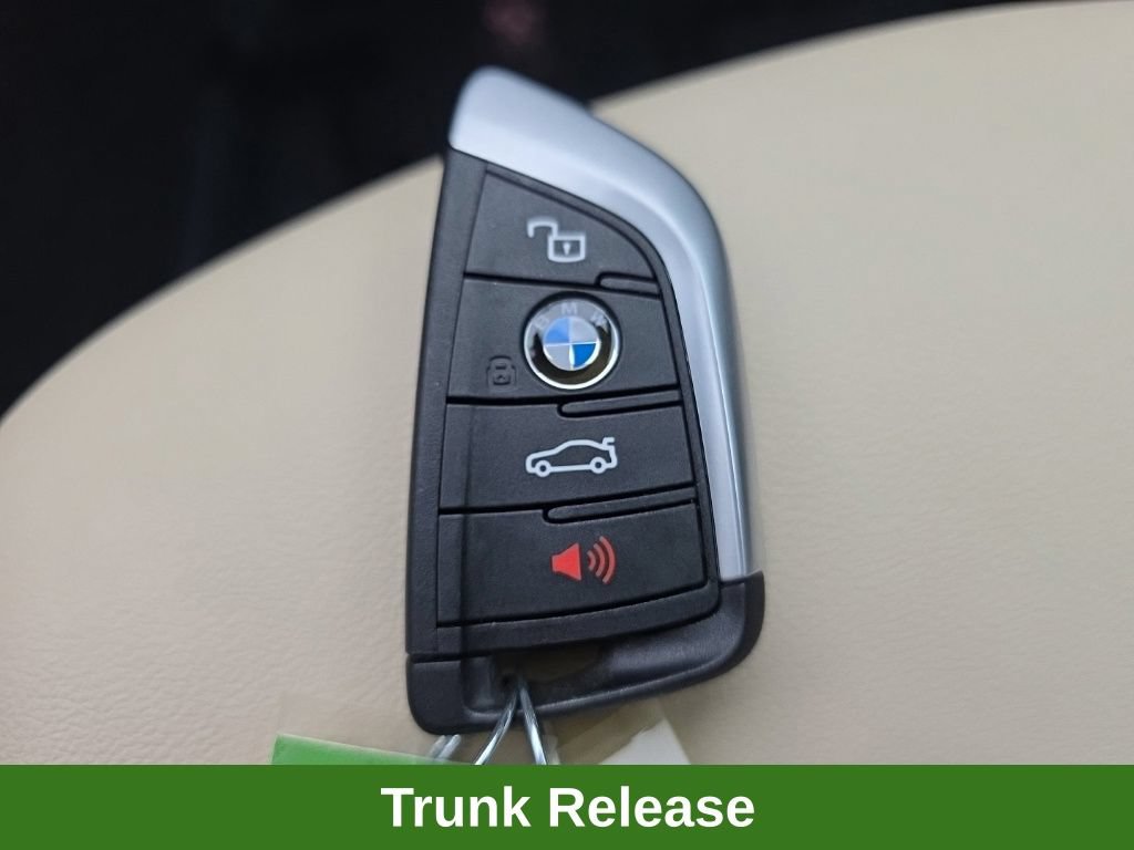 Used 2023 BMW 330i xDrive Sedan w/ Driving Assistance Package AWD/4WD image 55