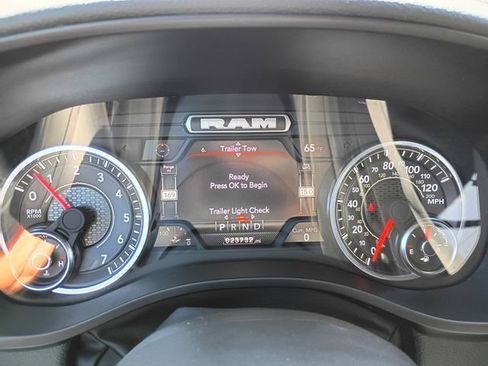 Used 2023 RAM 1500 Big Horn AWD/4WD image 35