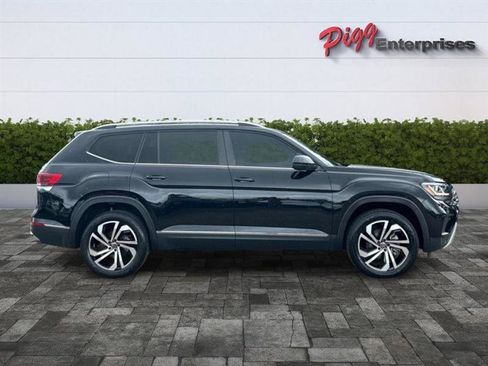 Used 2023 Volkswagen Atlas SEL AWD/4WD image 7