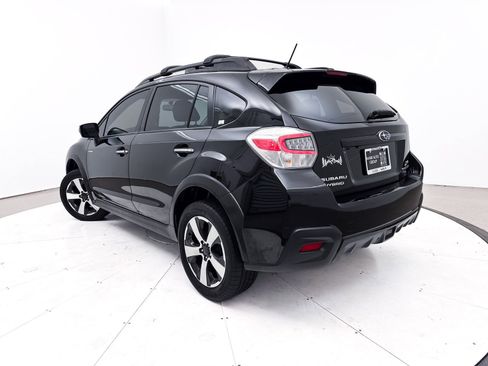Used 2015 Subaru Crosstrek Touring image 2