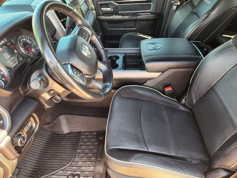 Used 2021 RAM 3500 Laramie image 13