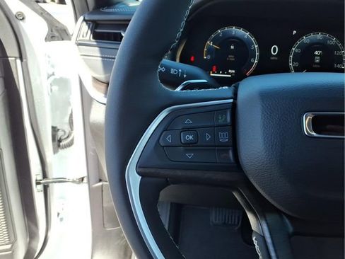 New 2026 Jeep Grand Cherokee 4WD image 20