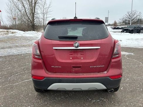Used 2018 Buick Encore Preferred w/ Experience Buick Package image 5