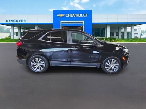 Used 2024 Chevrolet Equinox LT w/ LPO, Floor Liner Package AWD/4WD image 8