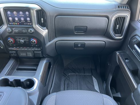 Used 2019 Chevrolet Silverado 1500 RST AWD/4WD image 33
