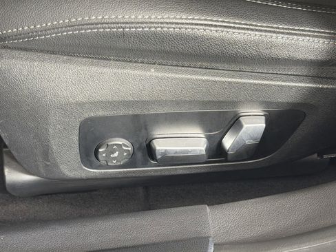 Used 2023 BMW i4 eDrive40 w/ M Sport Package image 24