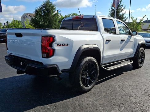 Used 2023 Chevrolet Colorado Trail Boss w/ Technology Package AWD/4WD image 6