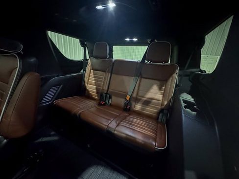 Used 2023 GMC Yukon Denali Ultimate image 24