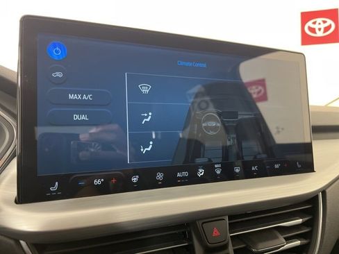 Used 2025 Ford Escape Platinum image 14