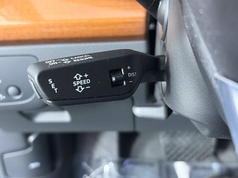 Certified 2021 Audi Q5 2.0T Premium Plus AWD/4WD image 36