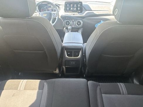 Certified 2024 Chevrolet Blazer LT w/ Convenience Package FWD image 21