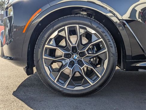 New 2026 BMW X7 M60i image 26