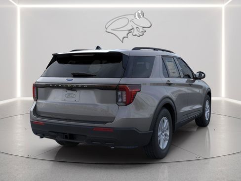 New 2026 Ford Explorer Active image 6