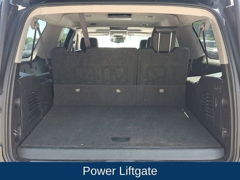 Used 2016 Chevrolet Suburban LT AWD/4WD image 31