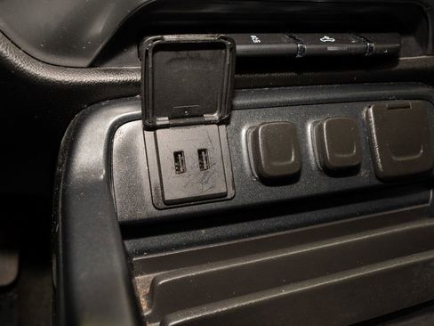 Used 2018 Chevrolet Silverado 1500 LT w/ All Star Edition image 14