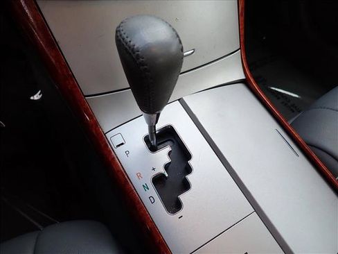 Used 2006 Toyota Avalon XLS FWD image 19