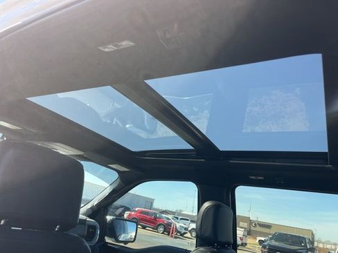 Used 2024 Ford F150 Lariat w/ FX4 Off-Road Package image 9