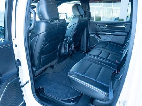 Used 2024 RAM 1500 Laramie image 28