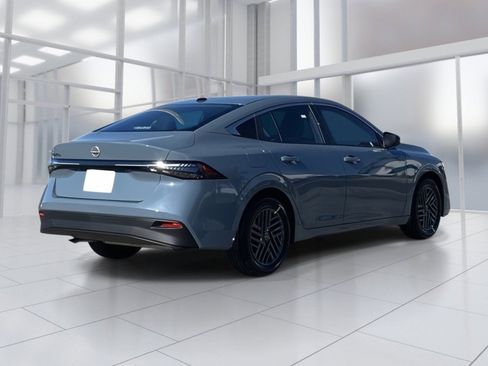 New 2026 Nissan Sentra SV w/ Floor Mat Package FWD image 4