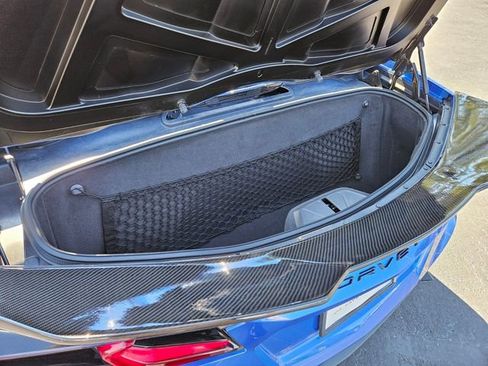 Used 2022 Chevrolet Corvette Stingray Premium Conv w/ Z51 Performance Package image 13