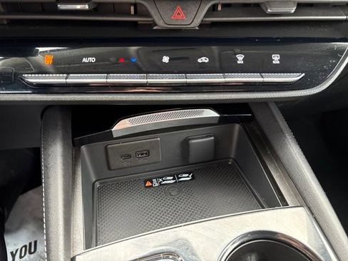 Used 2025 Buick Envision Preferred image 20