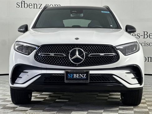 Certified 2025 Mercedes-Benz GLC 350e 4MATIC image 9