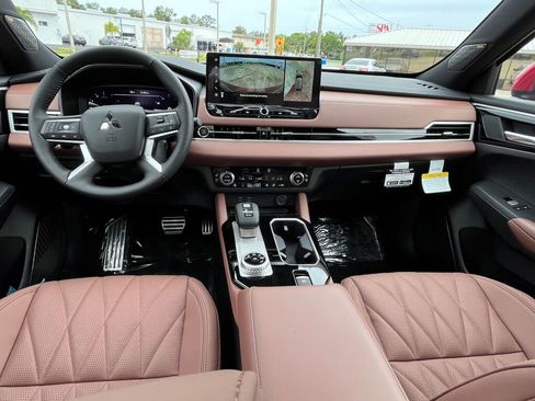 New 2025 Mitsubishi Outlander SEL FWD image 25