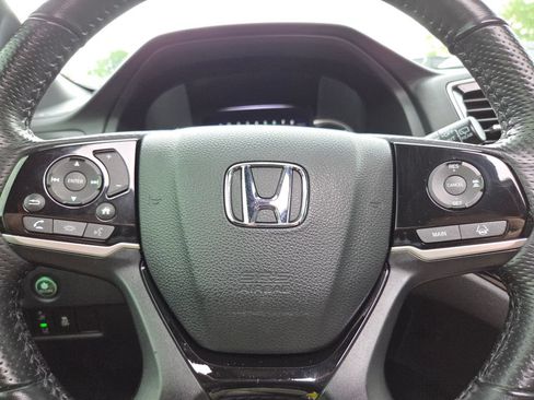 Certified 2019 Honda Passport Touring image 36