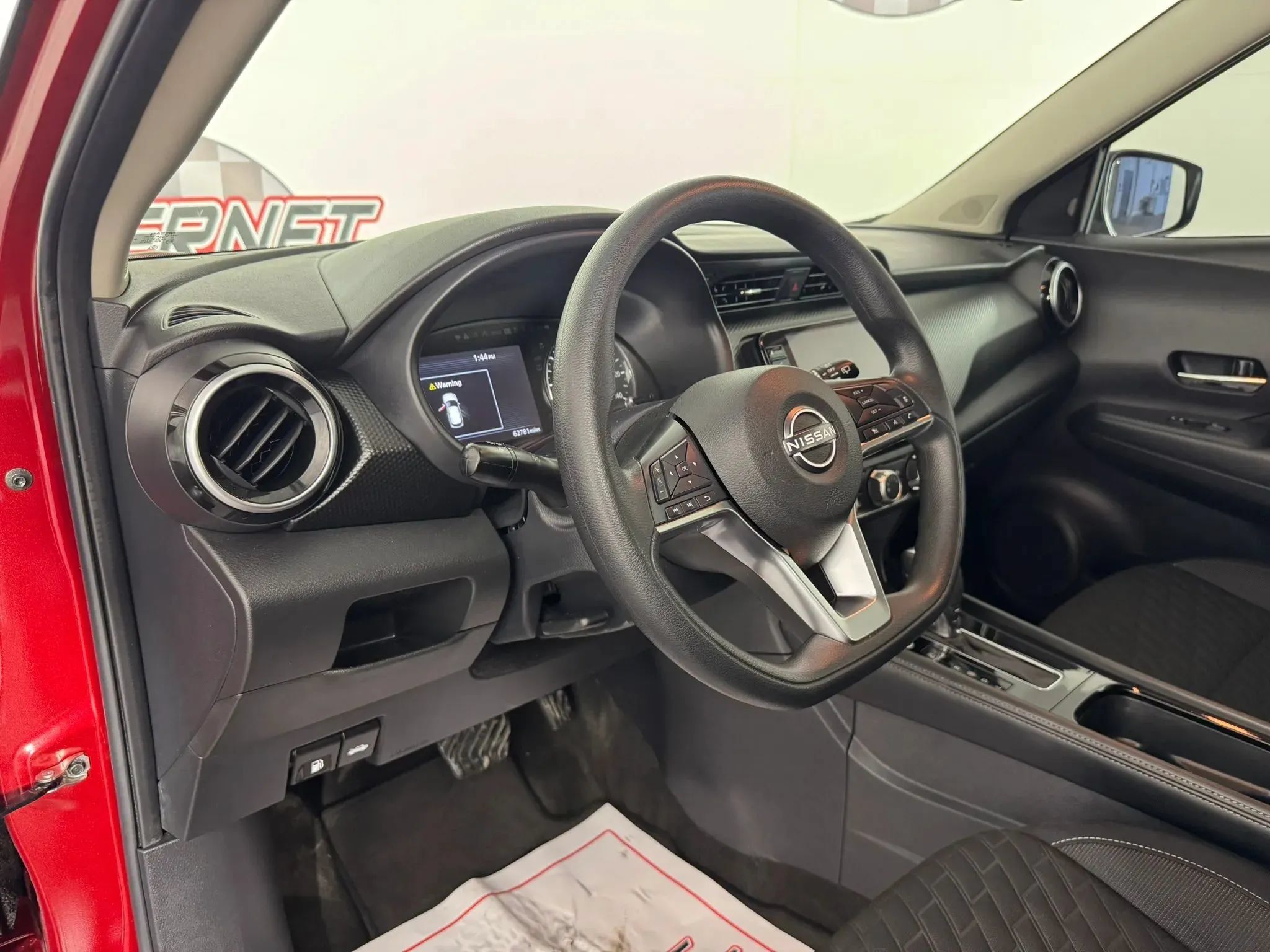 Used 2023 Nissan Kicks SV FWD image 10