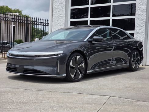 Used 2024 Lucid Air Touring AWD/4WD image 9