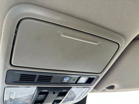 Used 2021 Honda Pilot Touring image 20