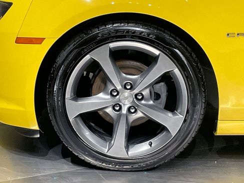 Used 2014 Chevrolet Camaro LT w/ RS Package image 11