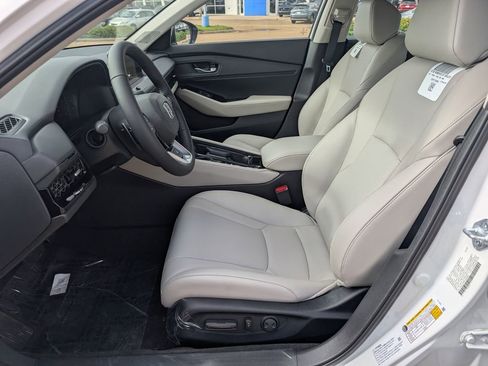New 2026 Honda Accord Touring image 10