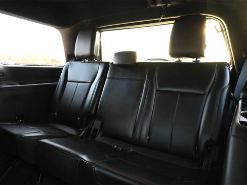 Used 2021 Ford Expedition XLT image 20