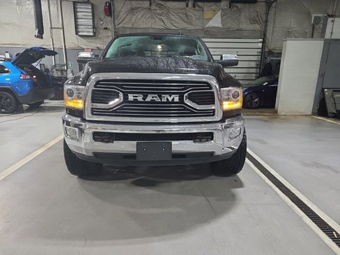 Used 2018 RAM 3500 Laramie Longhorn image 2
