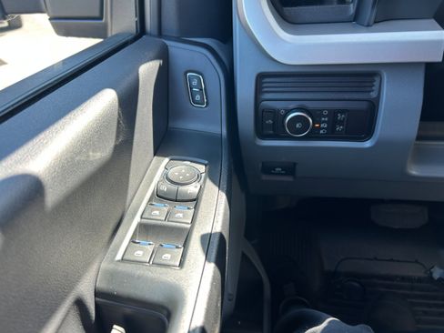 New 2026 Ford F350 XL w/ XL Chrome Package image 42