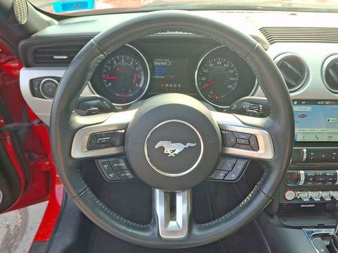 Used 2017 Ford Mustang Premium RWD image 19