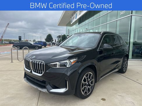 Certified 2025 BMW X1 xDrive28i AWD/4WD image 1