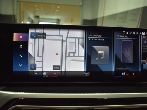 Used 2023 BMW M240i xDrive Coupe w/ Premium Package image 22