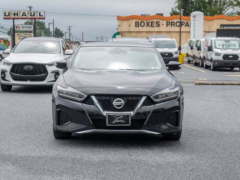Used 2022 Nissan Maxima SV w/ Floor Mat Group FWD image 5
