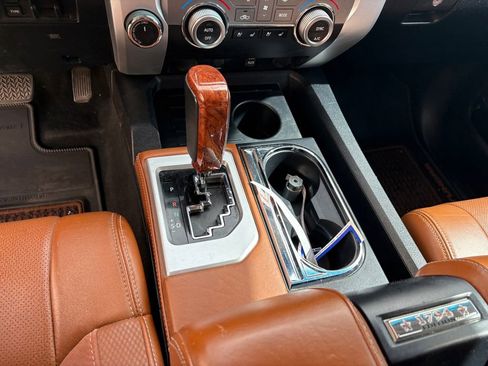 Used 2017 Toyota Tundra Platinum image 25