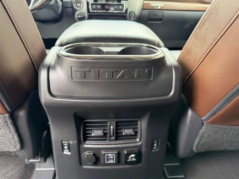 Used 2019 Nissan Titan Platinum Reserve w/ Platinum Utility Package AWD/4WD image 38