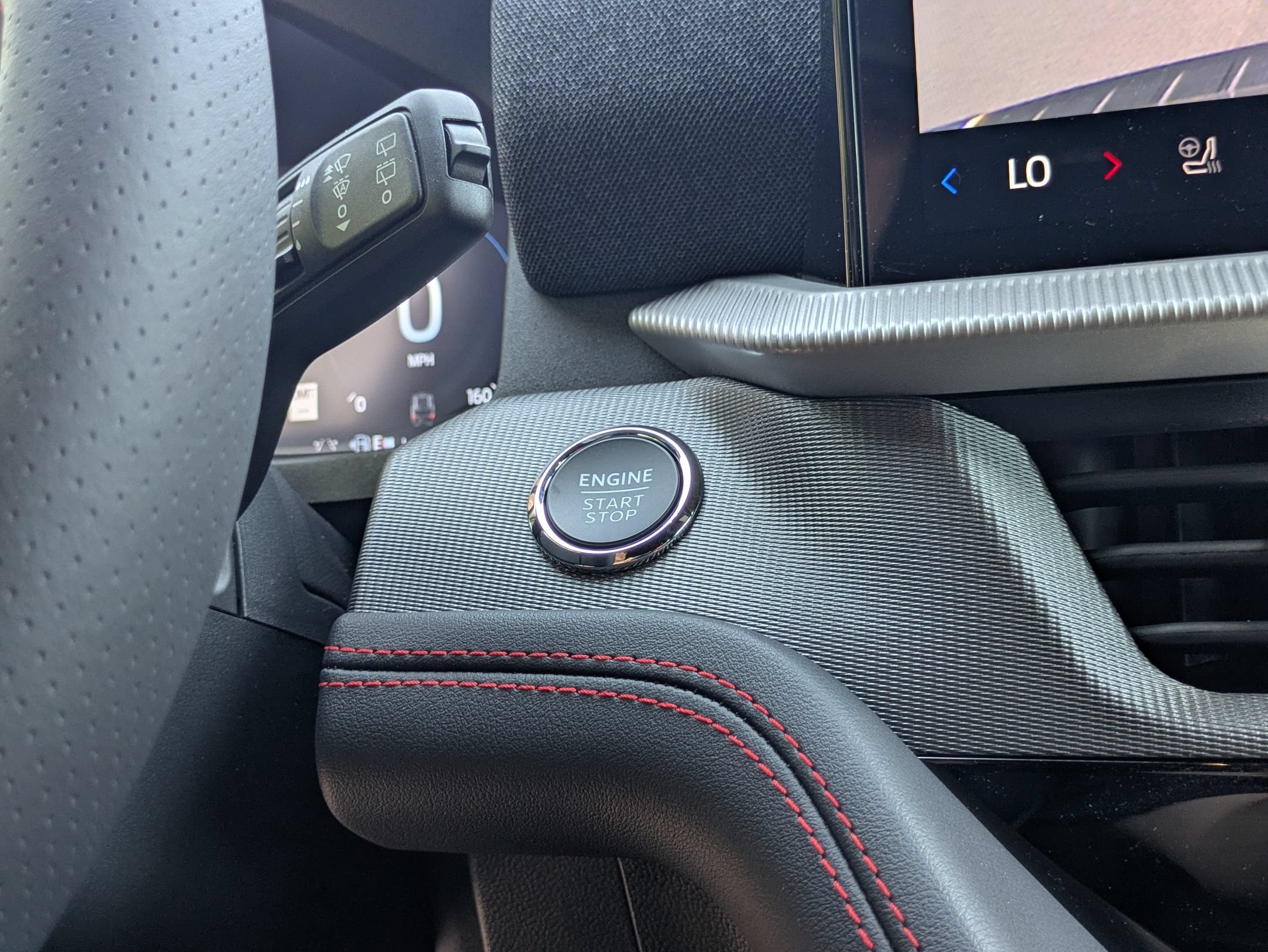 New 2026 Ford Explorer ST-Line w/ ST-Line Street Pack RWD image 25