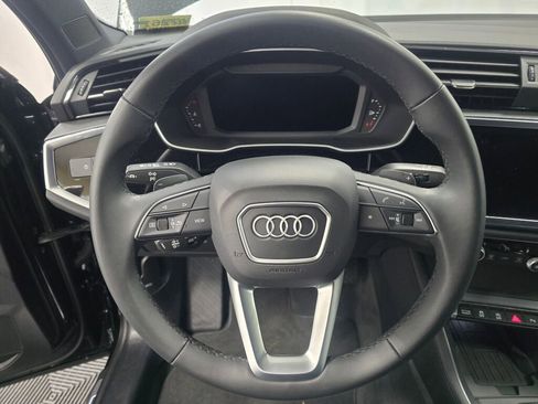 Used 2025 Audi Q3 2.0T Premium w/ Convenience Package image 14