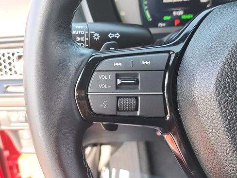 Used 2025 Honda Civic Sport image 16