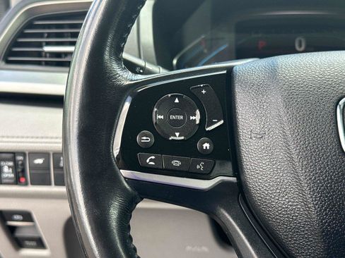 Certified 2018 Honda Odyssey EX-L image 32