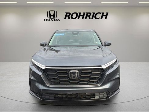 Used 2023 Honda CR-V LX image 2