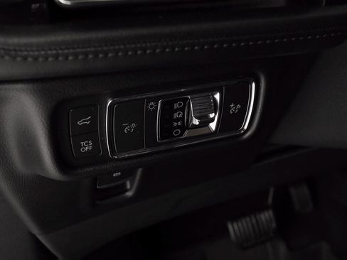 Used 2022 Lincoln Nautilus Reserve w/ Class II Trailer Tow Package image 38