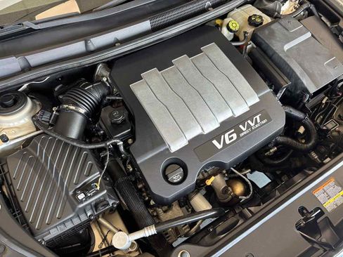 Used 2010 Buick LaCrosse CXL image 28